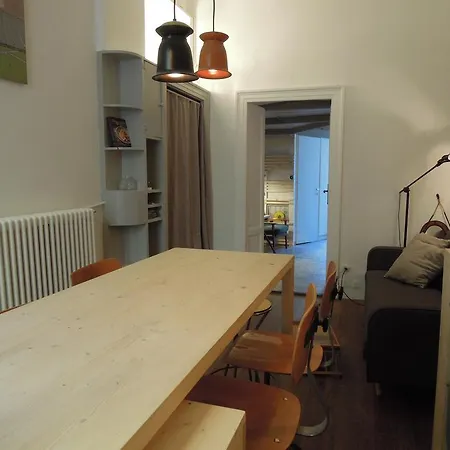 V12 Design Apartamento