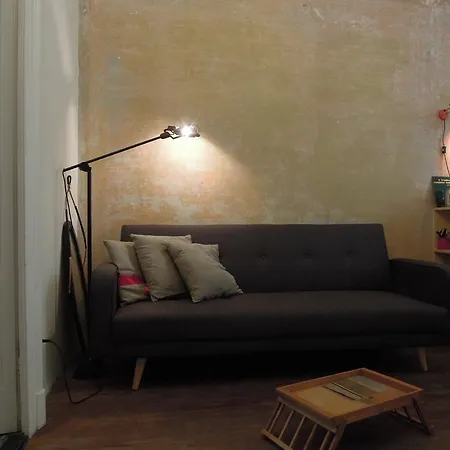 Apartment V12 Design